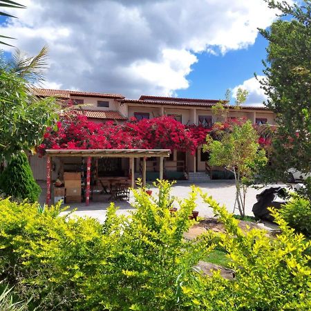 Pousada Primavera Hotel มูกูเจ ภายนอก รูปภาพ